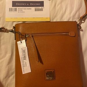 Dooney & Bourke Saffiano Crossbody 100% Leather.